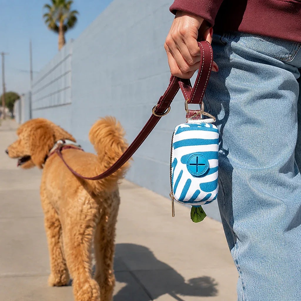 Leash-Mount Bag Dispenser